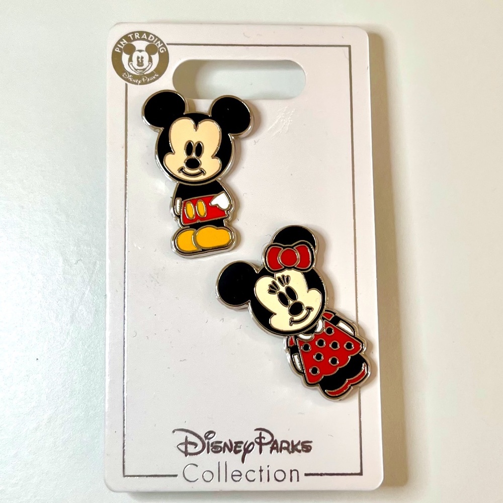 NWT! Mickey and Minnie Mouse Disney Parks Collection Pins